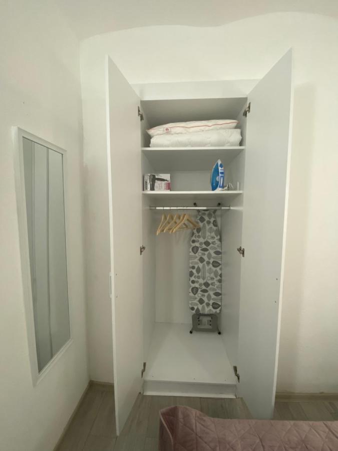 Studio Apartman Sandra SJJ Exteriör bild